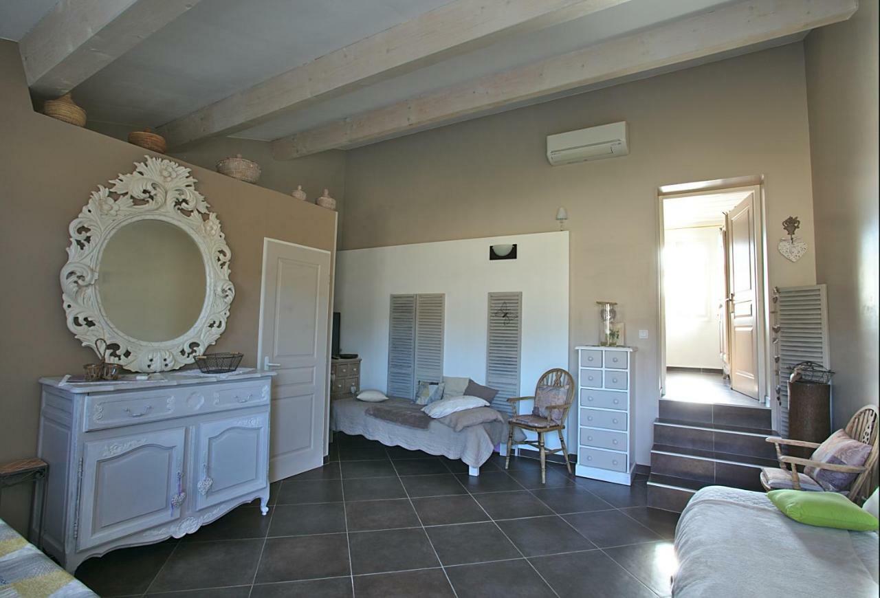 La Bastide Des Sources Bed and Breakfast Le Castellet  Buitenkant foto